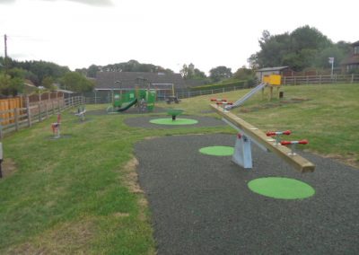 Boned Rubber Mulch Play Area Trim Trail