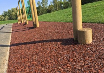 Boned Rubber Mulch Play Area Trim Trail